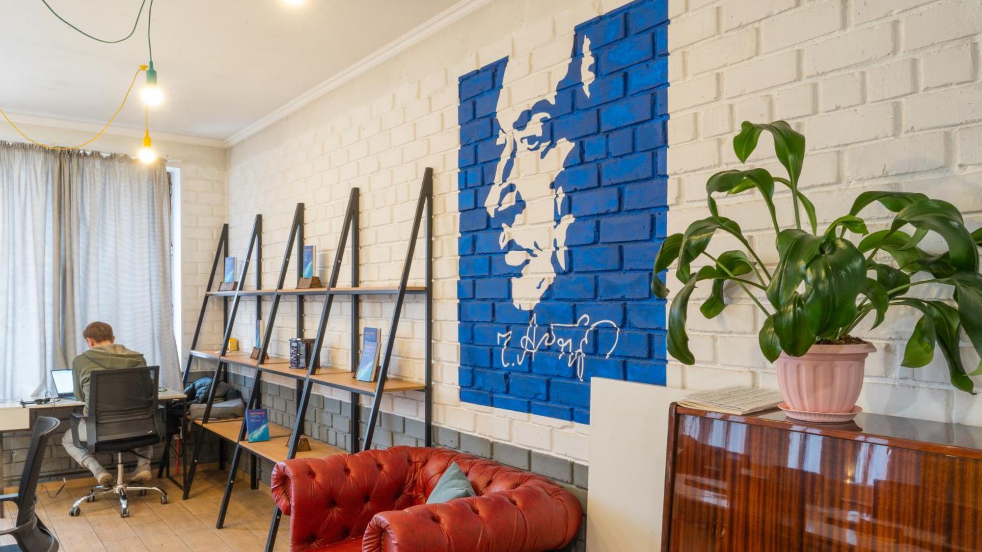 Ololofreelander Hostel&Coworking Бішкек Екстер'єр фото