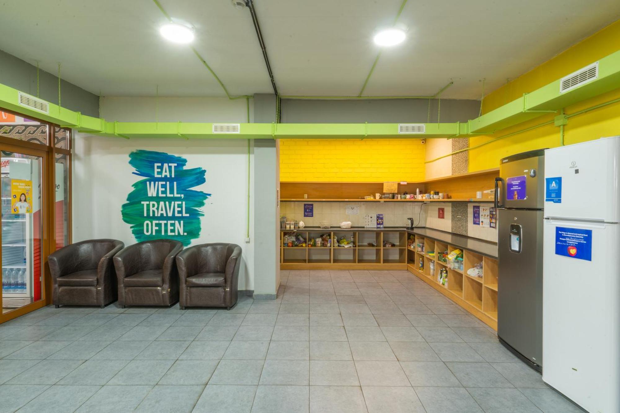 Ololofreelander Hostel&Coworking Бішкек Екстер'єр фото