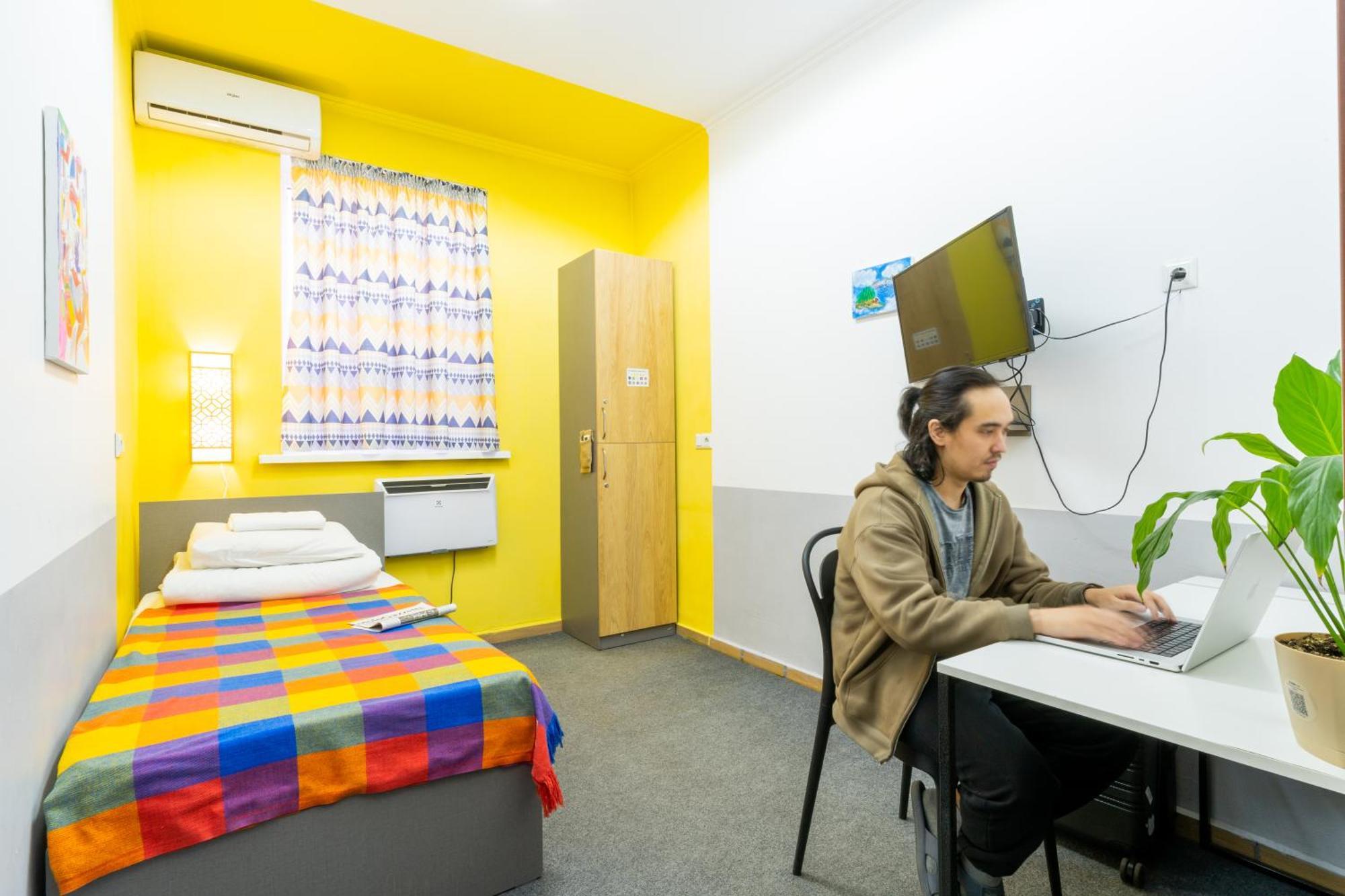 Ololofreelander Hostel&Coworking Бішкек Екстер'єр фото